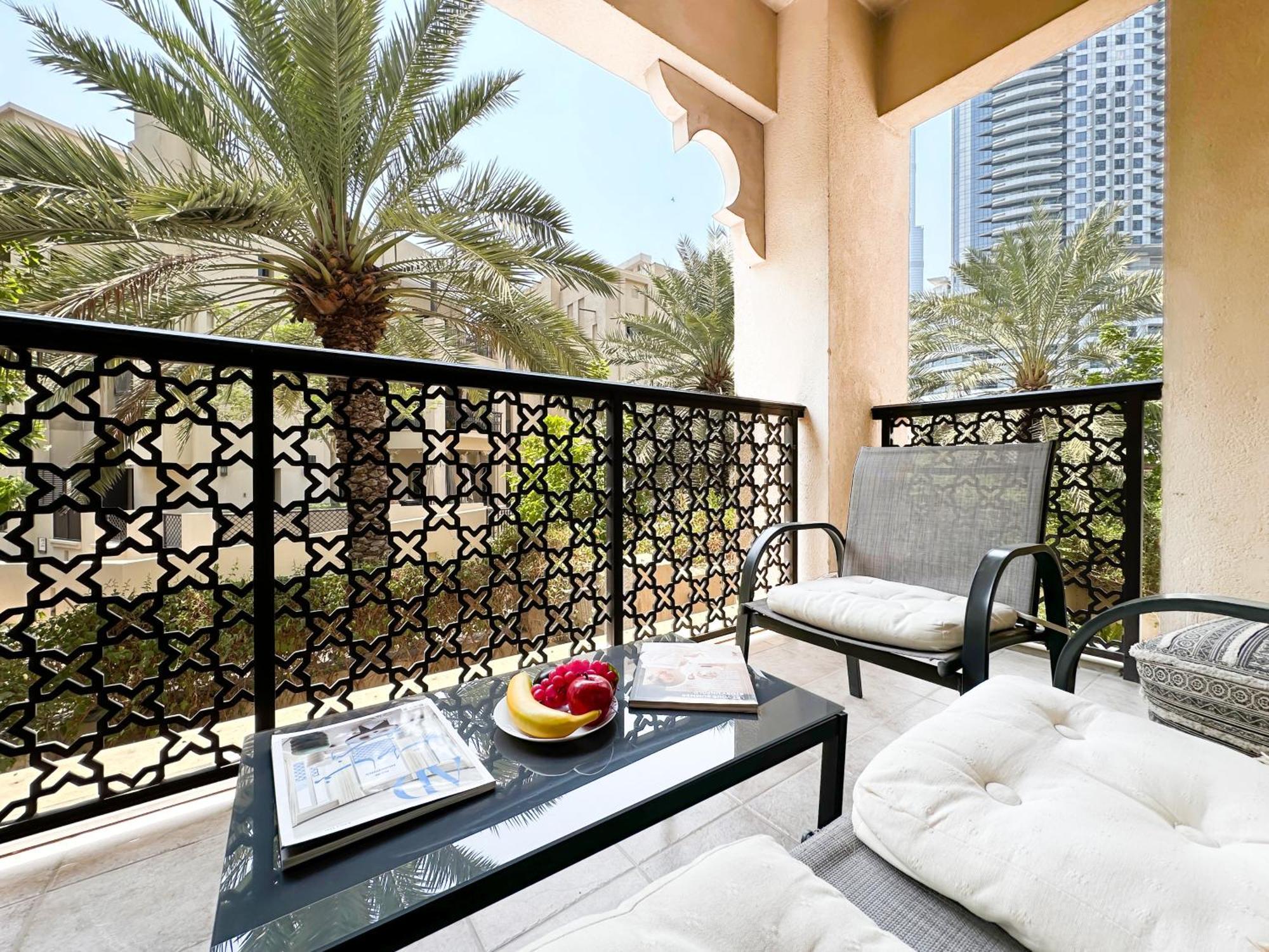 Trophy 2Br Aladdin Estate W Burj Khalifa View Apartman Dubaj Kültér fotó